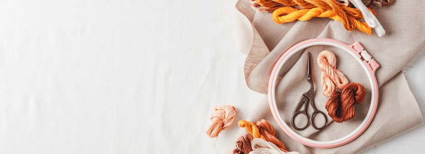 Cadeau de naissance artisanal : pourquoi le fait-main a plus de valeur